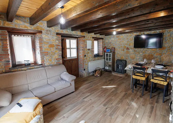 La Casina De Parres *